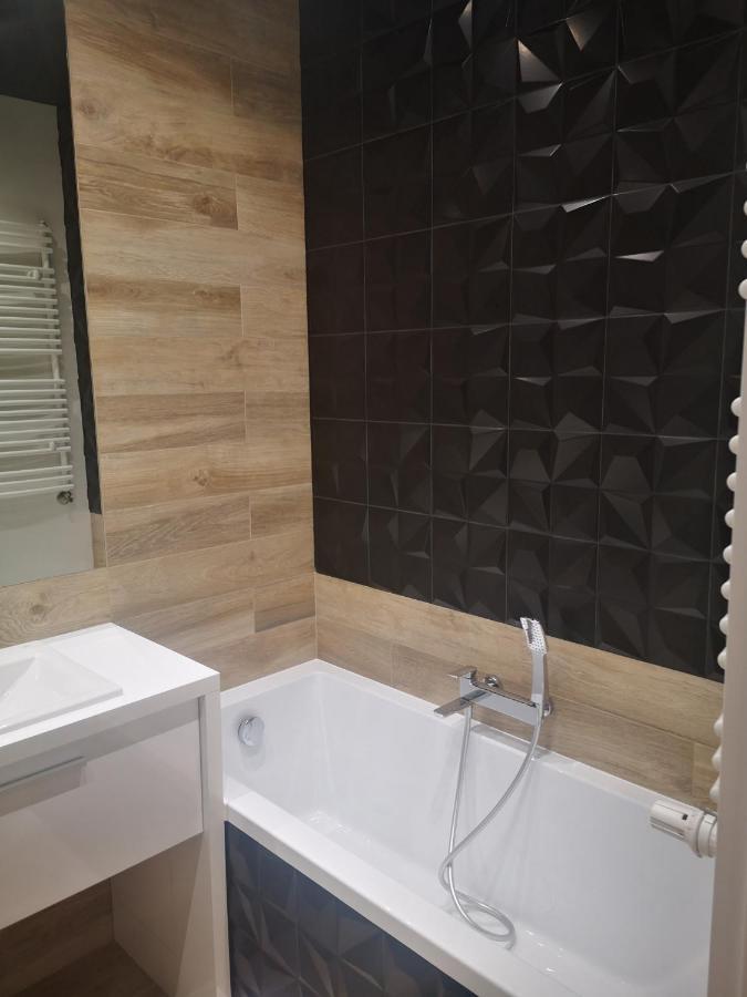 Apartament Przy Galerii Radom Exterior foto